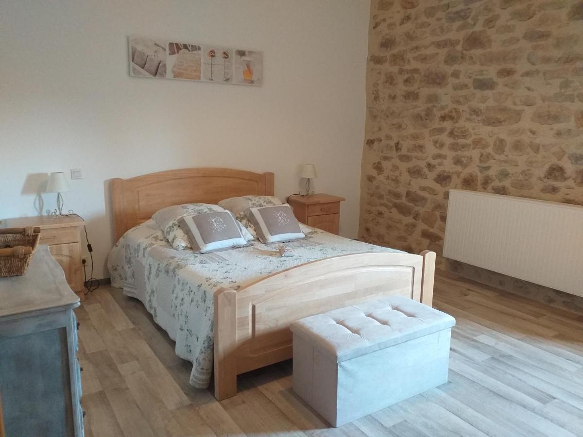 La Grange Du Rial Hotell Bournazel  Exteriör bild
